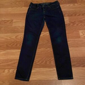 Women’s American eagle  skinny jeans- size 10